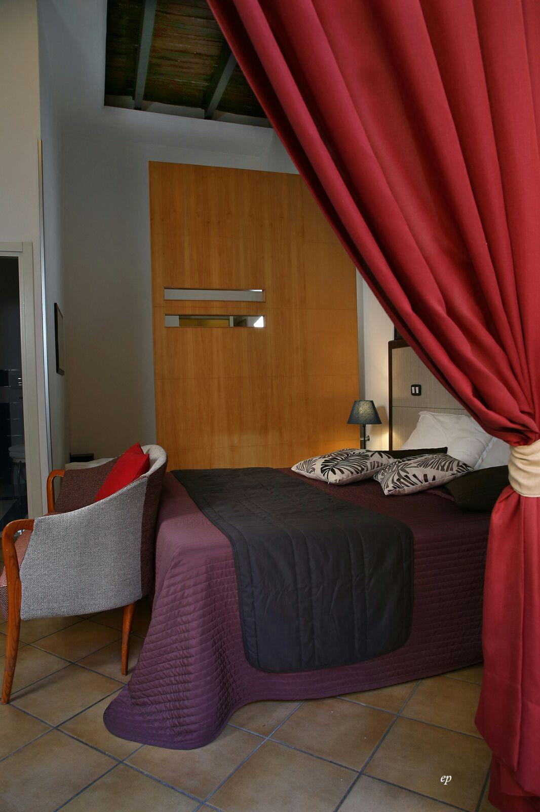 Caravaggio Hotel Napoli Esterno foto