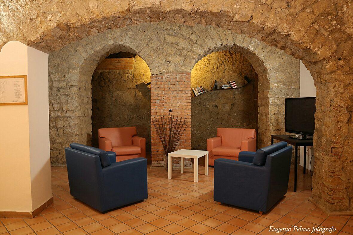 Caravaggio Hotel Napoli Esterno foto